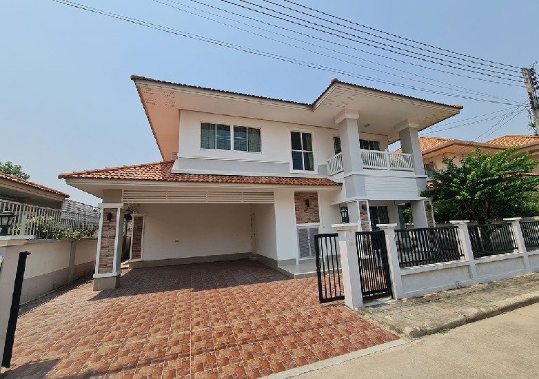 Fully furnished House for rent with teak furniture near Panyaden international school