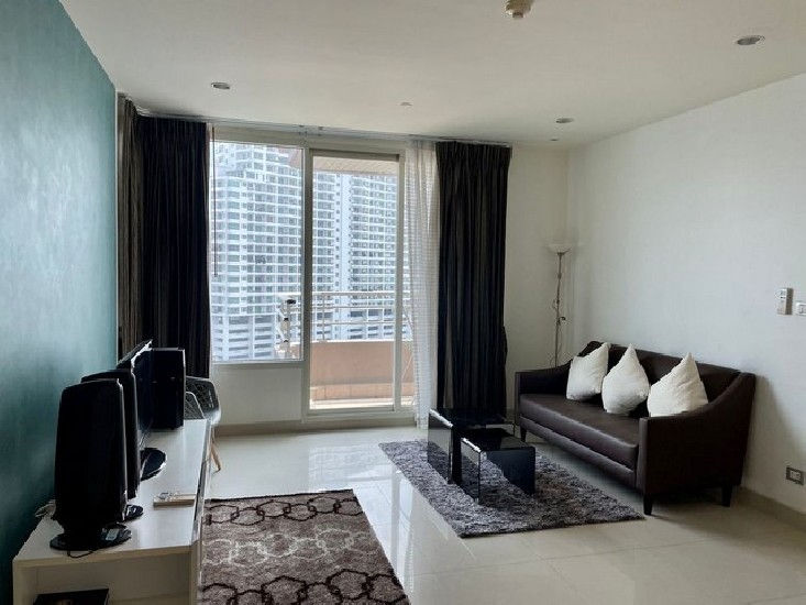 Condo For Rent "Watermark Chaophraya River" -- 2 Beds 95 Sq.m. 35,000 Baht -- Luxury condominiu